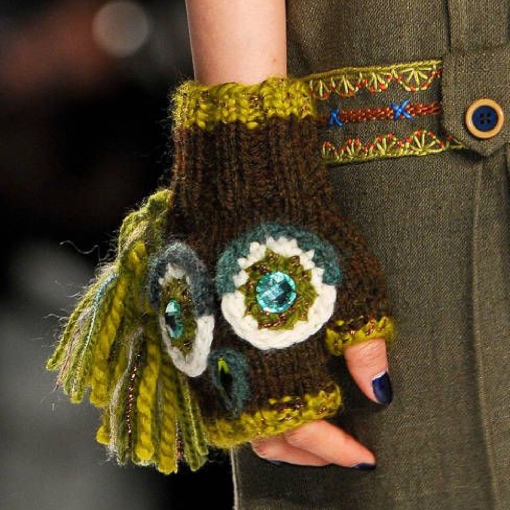 Looking To Buy Anna Sui Owl Gloves